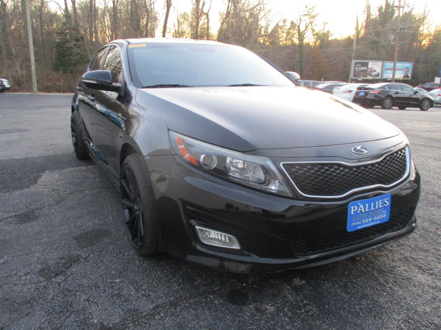 2015 BLACK Kia Optima (5XXGM4A70FG) , AUTOMATIC transmission, located at 540a Delsea Drive, Sewell, NJ, 08080, (856) 589-6888, 39.752560, -75.111206 - Photo#10